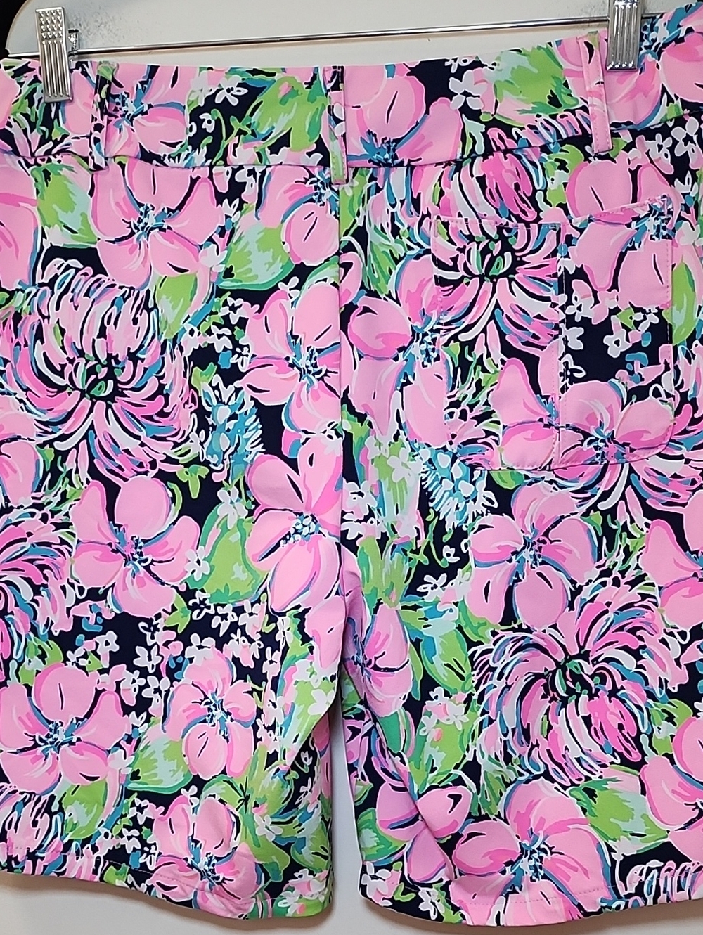 Lilly Pulitzer Luxletic Bettina UPF 50+ Navy Tall Order Bermuda Shorts Size 12 - Picture 11 of 16